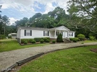 366 Old Plantation Rd, Rocky Point, NC 28457
