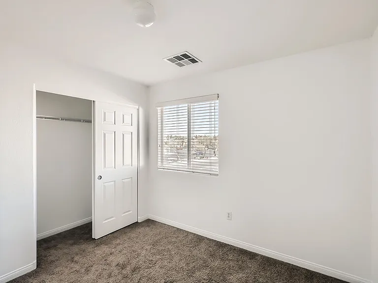 6384 Blue Twilight Ct — Photo 21