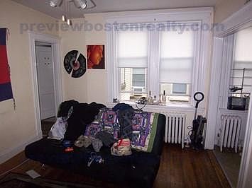 2nd image of 110 Brainerd Rd #U17