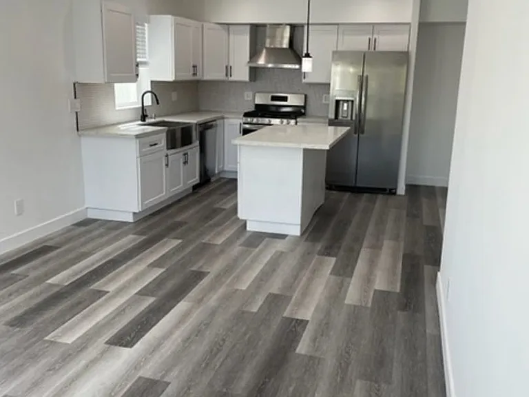 20811 Tiara St — Photo 29