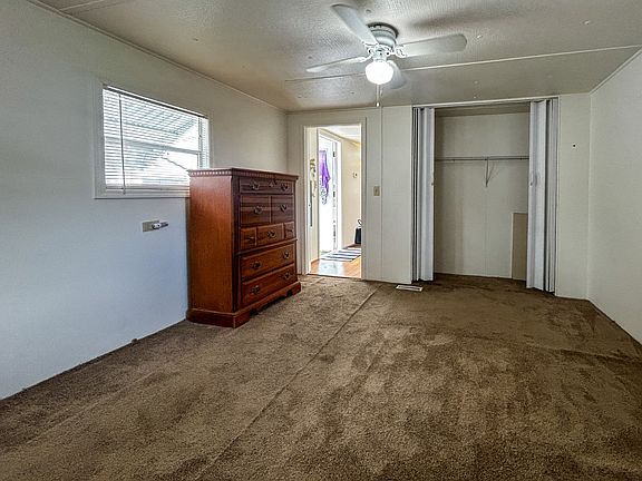 5th image of 3223 N Lockwood Ridge Rd #27