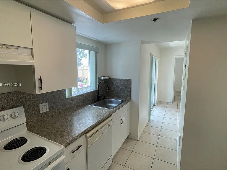 2475 NW 16th Street Rd #309 — Photo 7
