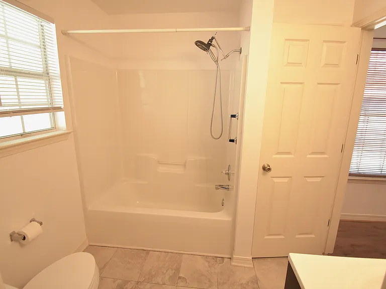5293 Overbrook Dr — Photo 11