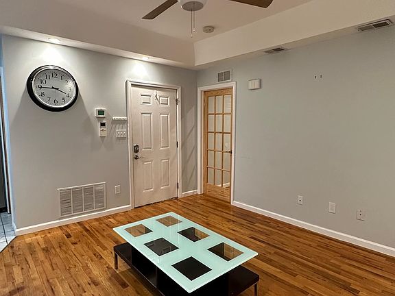 2nd image of 10 Manning Ave #1