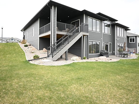 2nd image of 5927 Heritage Ridge Rd