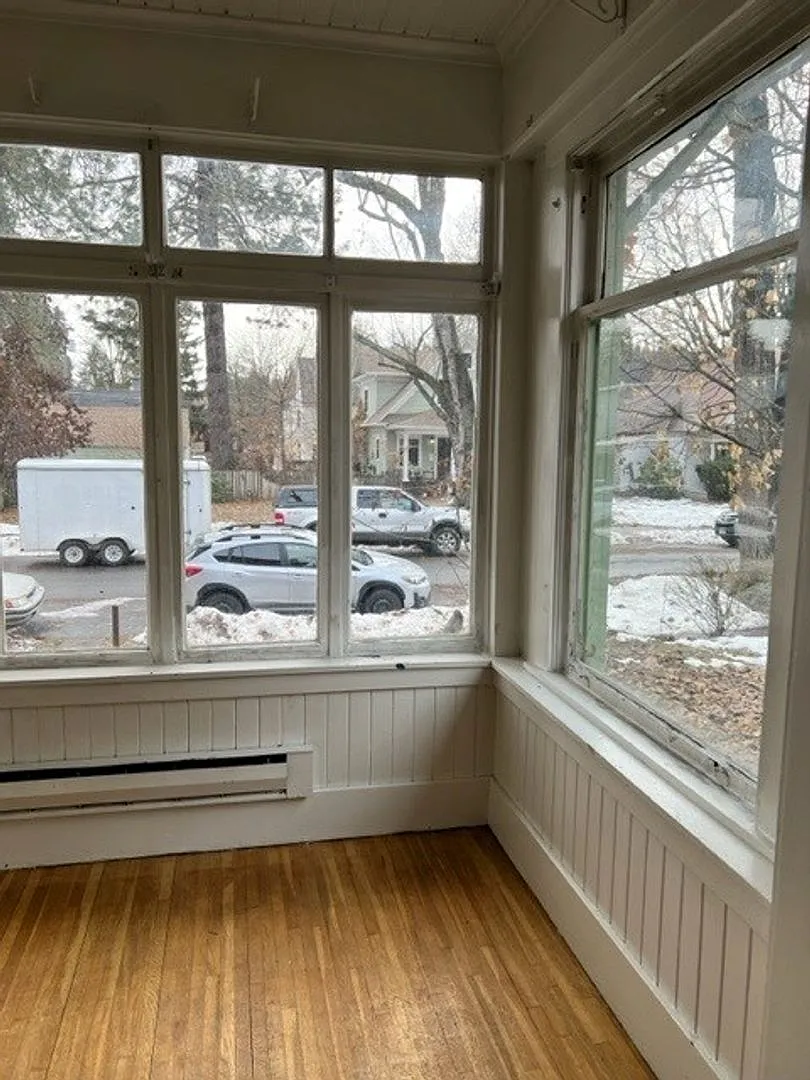 Lakeside Fourplex — Photo 2