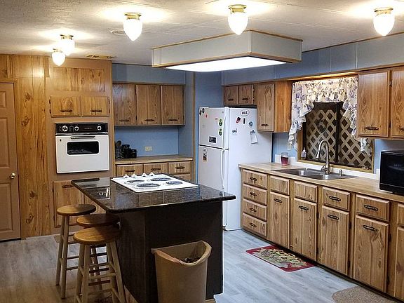 3rd image of 1183 Meadow Finch Dr