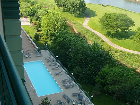 rooftop pool
