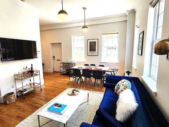 4th image of 363 W 18th St #B