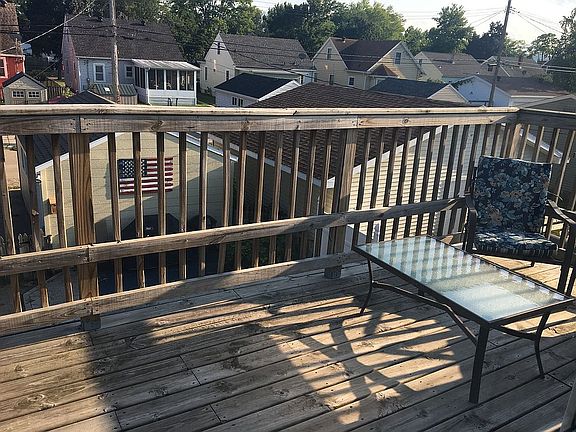 2nd image of 1358 Hyde Ave