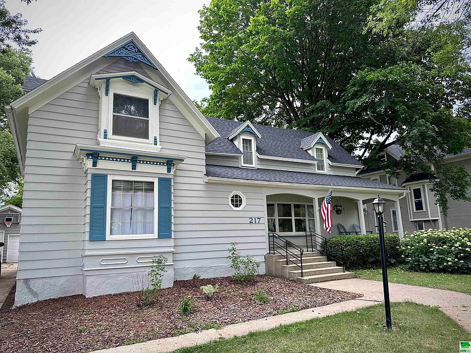 217 Lake Ave, Storm Lake, IA 50588 MLS 820860 Zillow