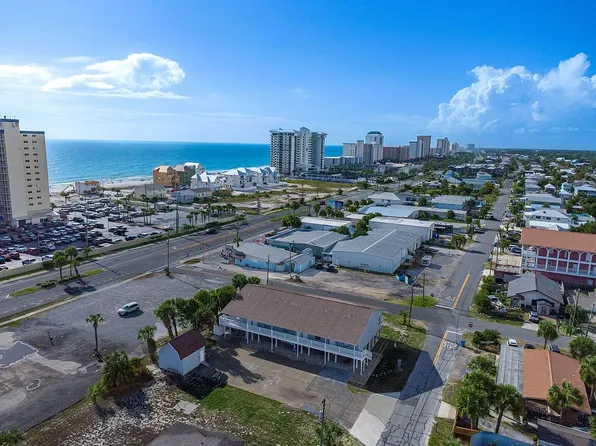 4021 Dolphin Dr, Panama City Beach, FL 32408