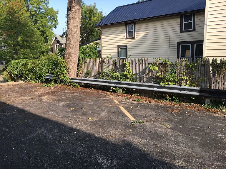 260-274 E Hudson St — Photo 20