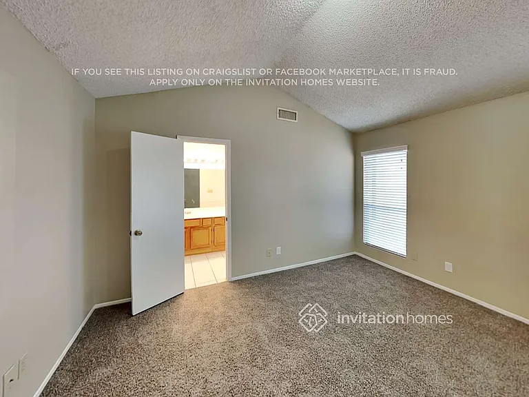7748 W Cherry Hills Dr — Photo 13