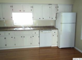 1420 Locust St, Quincy, IL 62301