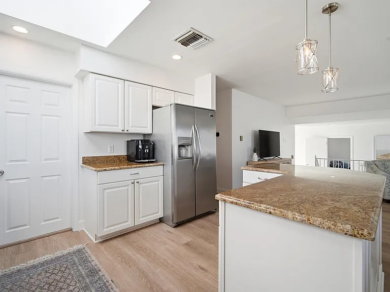 3 Sandy Ln — Photo 11