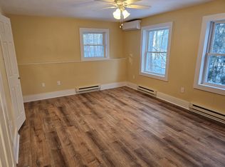 90 Fiskdale Rd #90C, Brookfield, MA 01506