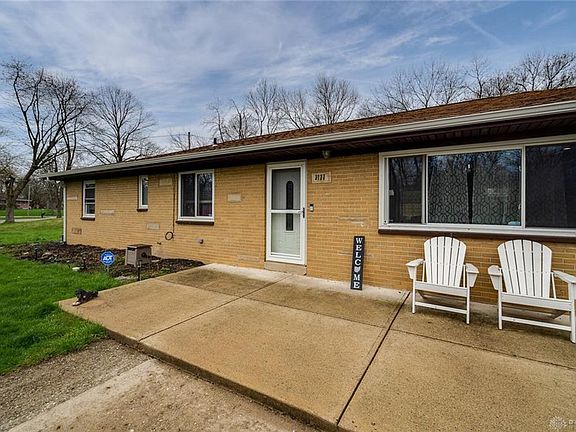 3rd image of 1111 Darlington Dr