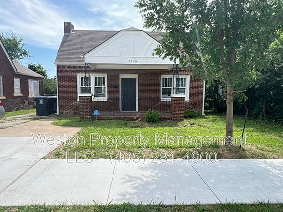 2nd image of 2124 N Prospect Ave