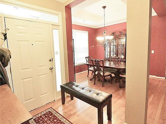 4th image of 6401 Forest Pond Dr