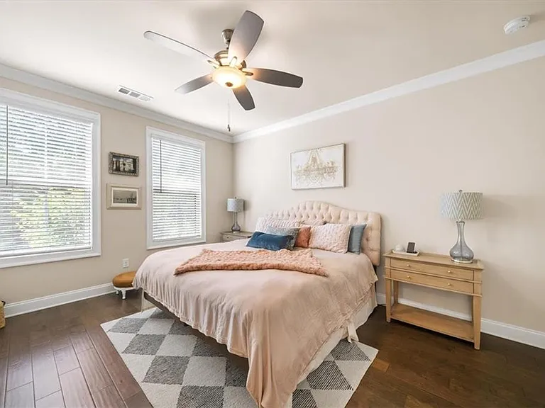 1829 La Dawn Ln NW — Photo 29