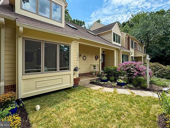 3rd image of 12506 N Lake Ct