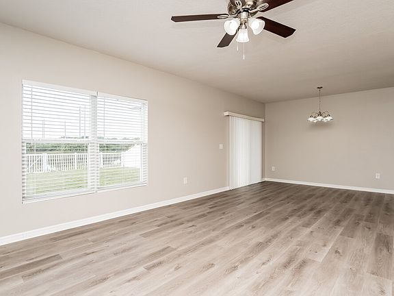 4th image of 11921 Grand Kempston Dr