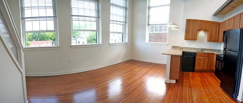 1st image of 310 N 33rd St APT 213
