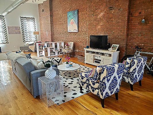 2nd image of 1219 Astoria Blvd #2