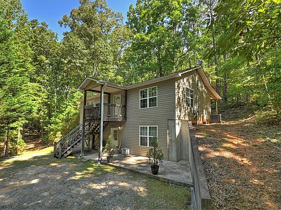 2nd image of 191 Barker Ln