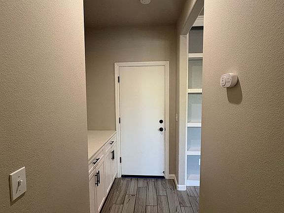 5th image of 3461 Alcove Way