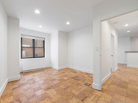 5th image of 207 E 37th St #8H**