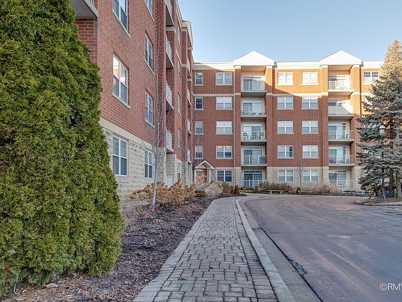 3rd image of 1 Itasca Pl Unit 412