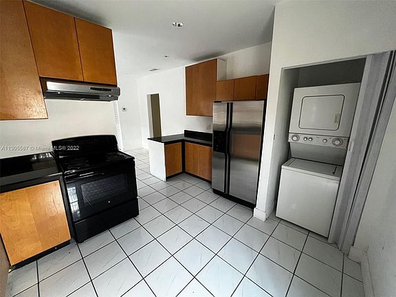 5th image of 432 NW 19th Ave #432