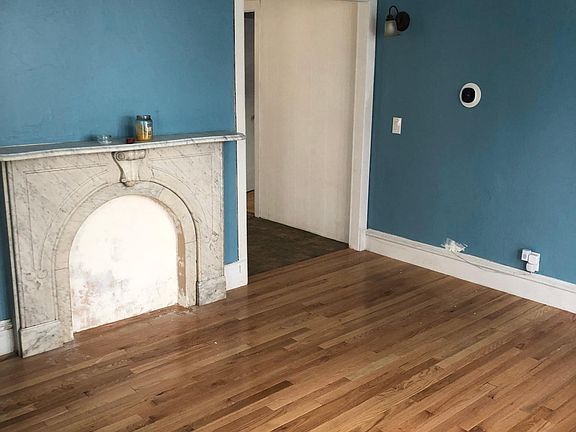 4th image of 53 Kenyon St Floor 1