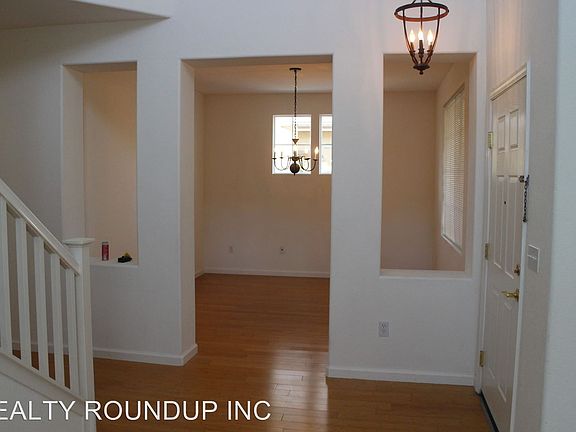 2nd image of 9636 Glacier Creek Way