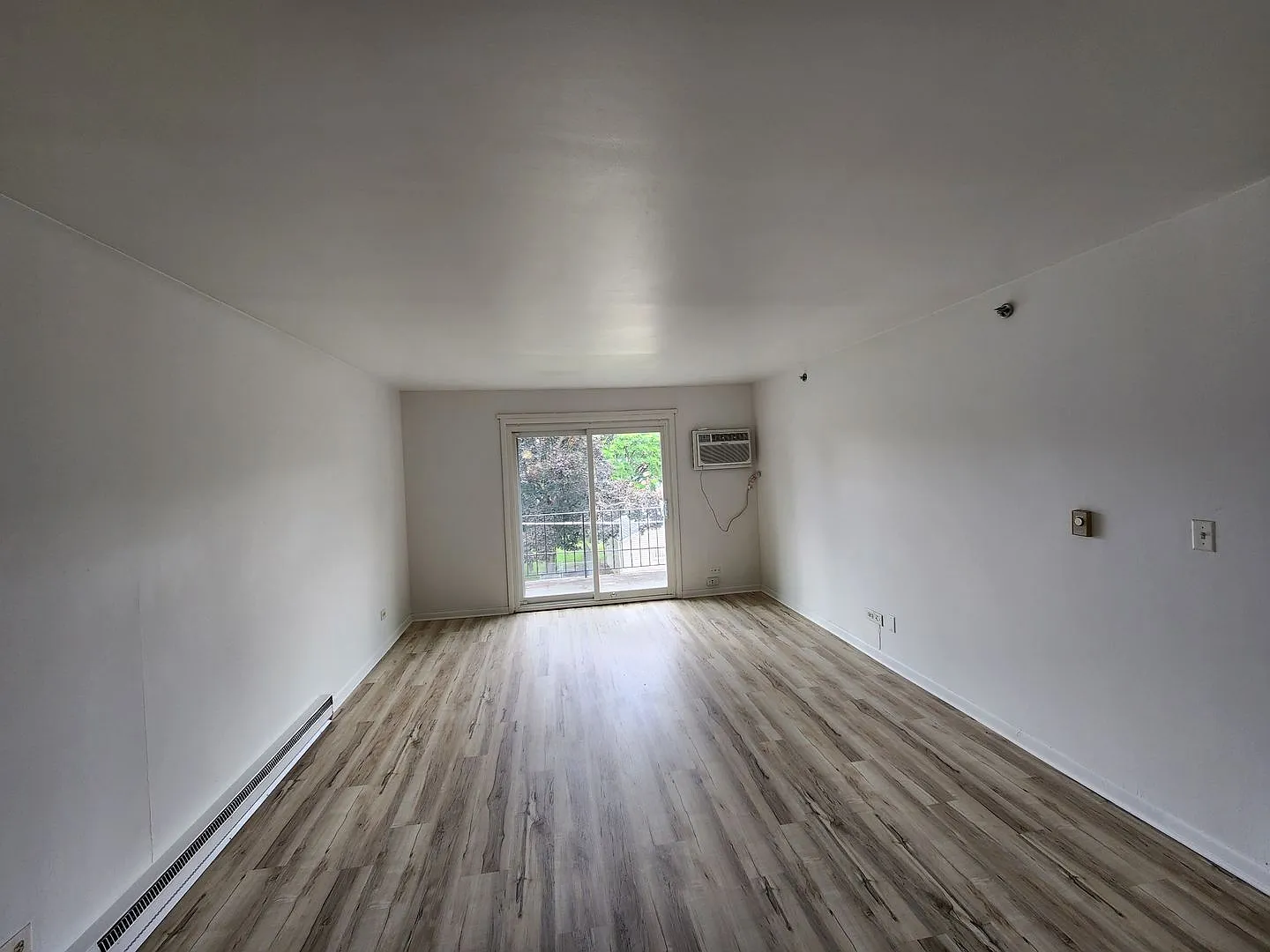 JER & Associates 5810 — Photo 3
