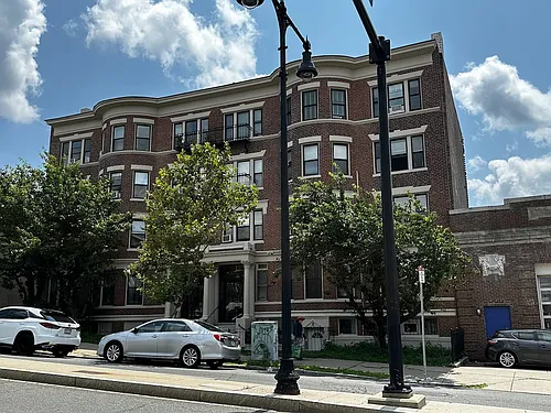 1682 Commonwealth Ave #2 Photo 1