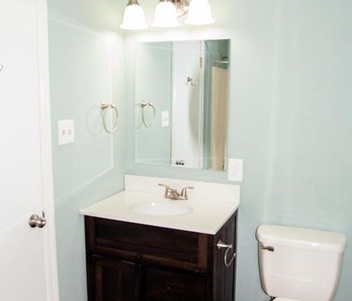 4th image of 303 E 2nd St