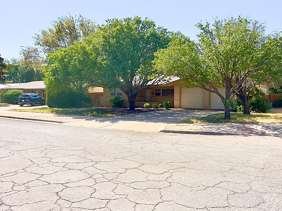 2nd image of 2825 57th St