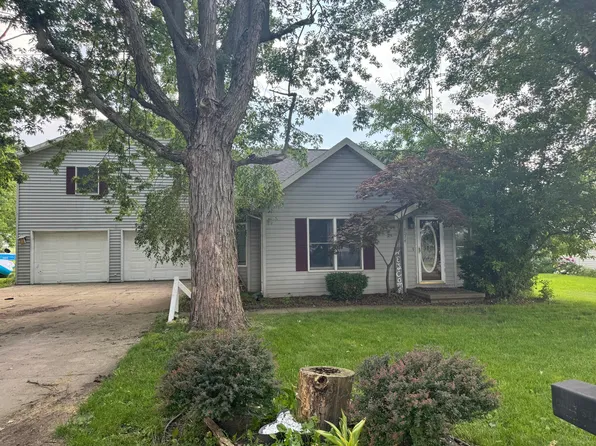 8074 South St, Celina, OH 45822