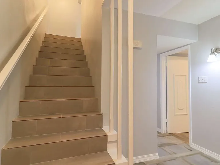 4800 N Stanton St #183 — Photo 9
