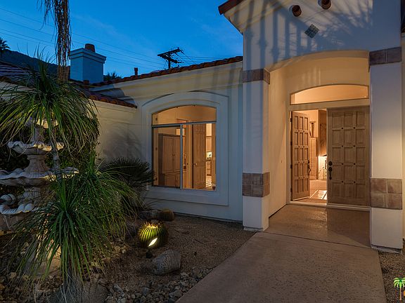 4th image of 132 W Camino Encanto