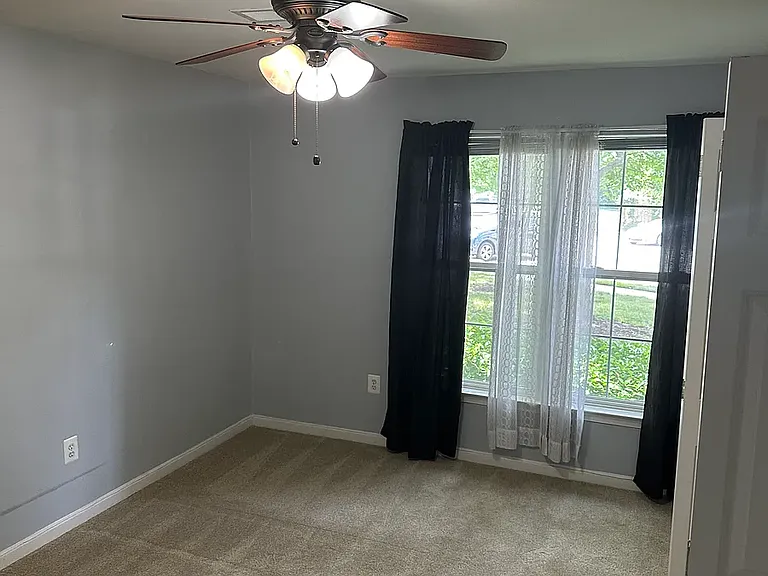 7505 Calderon Ct #D — Photo 17