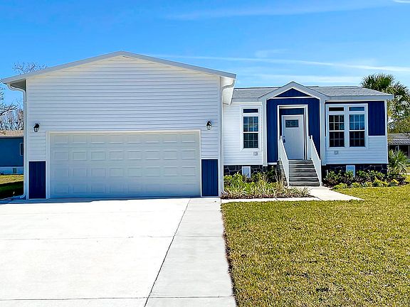 2nd image of 3994 Sabal Dr #212