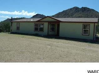 1300 W Travertine Ln, Kingman, AZ 86409