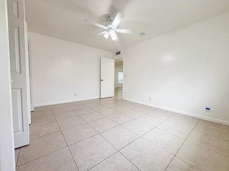 8830 W Sample Rd #3 — Photo 11