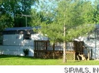 202 N Main St, Lenzburg, IL 62255