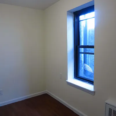 Rented by City & Suburban | media 25