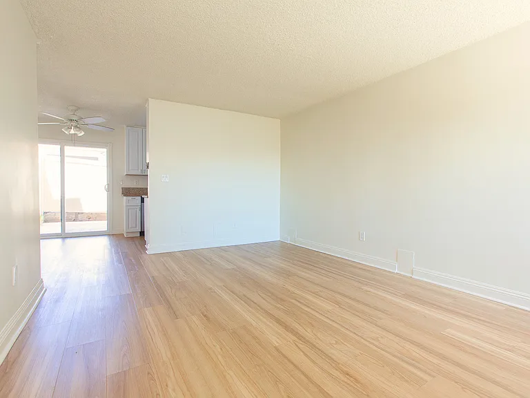 2320 Clark Ln #2 — Photo 5